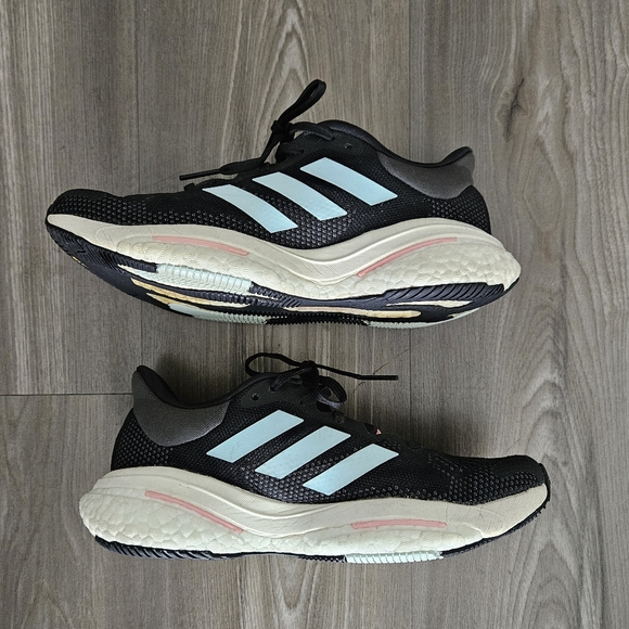 Adidas Solar Glide 5 Black, blue & pink Size 7 - Picture 9 of 10